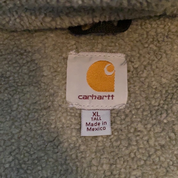 Sherpa Lined Carhartt Jacket - Picture 2 of 4